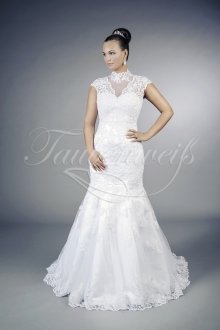 Welche Ausschnittsformen für Brautkleider gibt es und welche steht mir? Hoher Kragen (Mandarinkragen) Welche Ausschnittsformen für Brautkleider gibt es und welche steht mir? Hoher Kragen (Mandarinkragen)